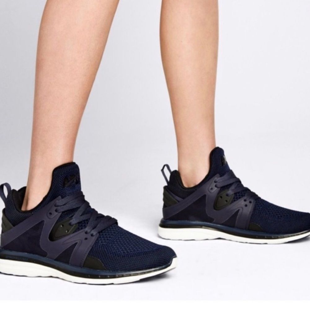 APL | Navy Blue Ascend Mid Cut Athletic Trainers Sneakers Women’s Size 8